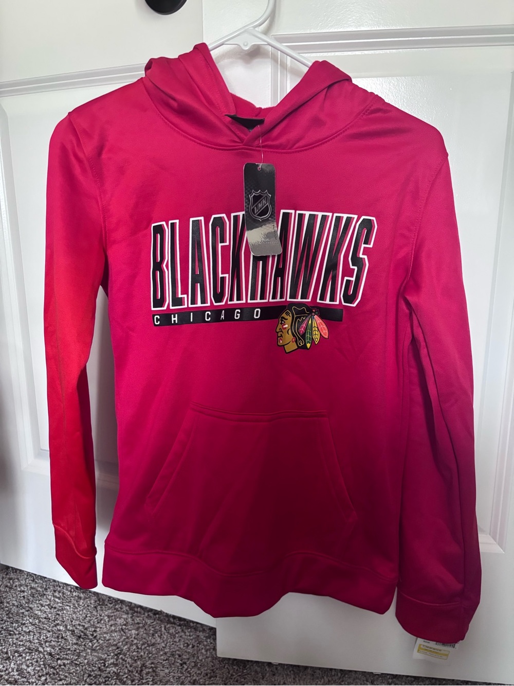 Chicago Blackhawks  Pink Pullover Hoodie